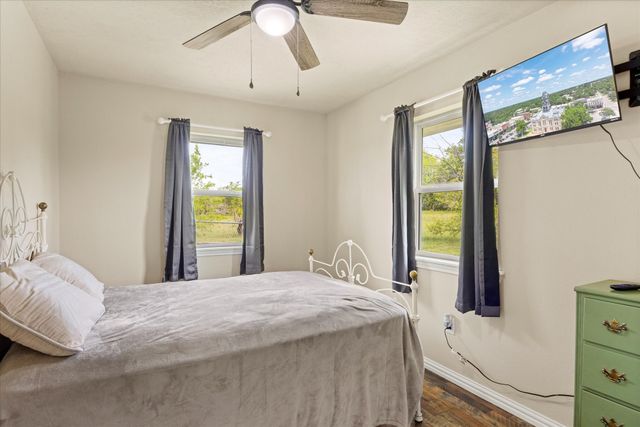 117 Paige Street, Weatherford, TX 76088
