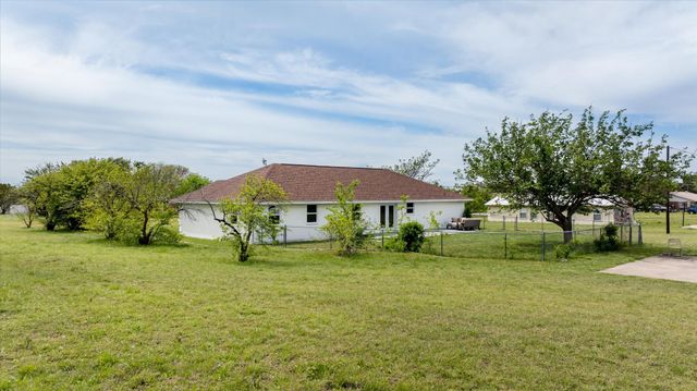 117 Paige Street, Weatherford, TX 76088
