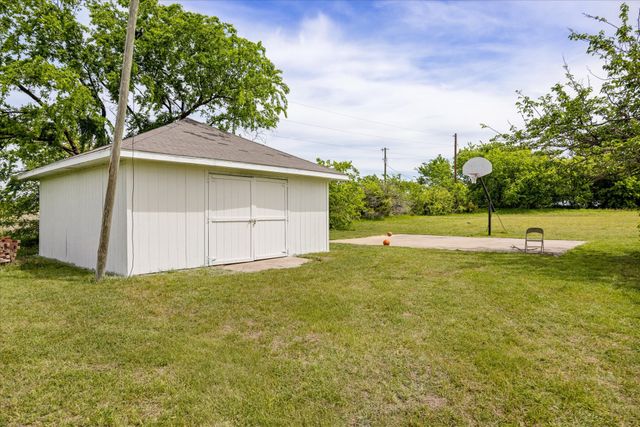 117 Paige Street, Weatherford, TX 76088