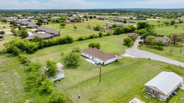 117 Paige Street, Weatherford, TX 76088