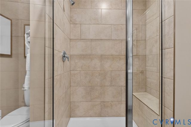 6035 Blue Iris Rd, Richmond, VA 23224