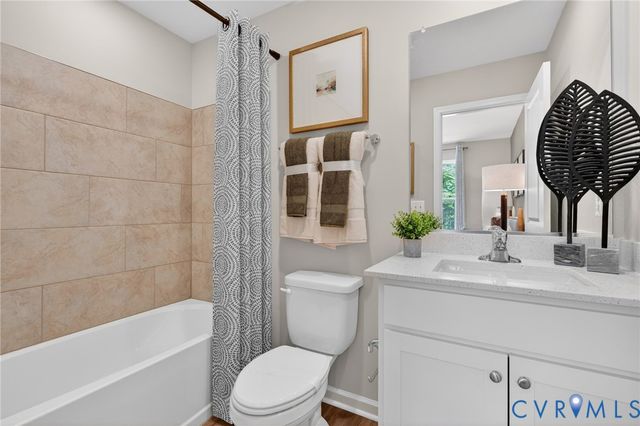6035 Blue Iris Rd, Richmond, VA 23224