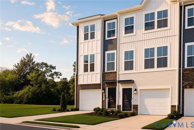 6035 Blue Iris Rd, Richmond, VA 23224