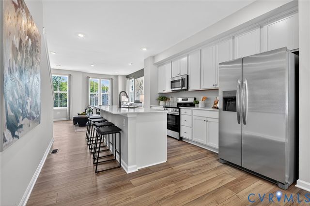 6035 Blue Iris Rd, Richmond, VA 23224