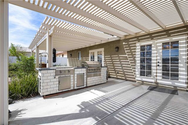 16605 Ottawa, Victorville, CA 92395