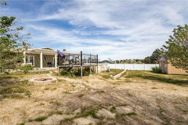 16605 Ottawa, Victorville, CA 92395