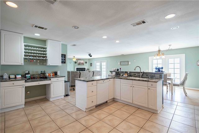 16605 Ottawa, Victorville, CA 92395