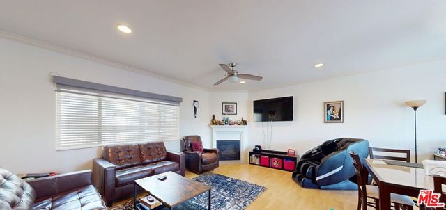 620 E Palm Avenue 204, Burbank, CA 91501