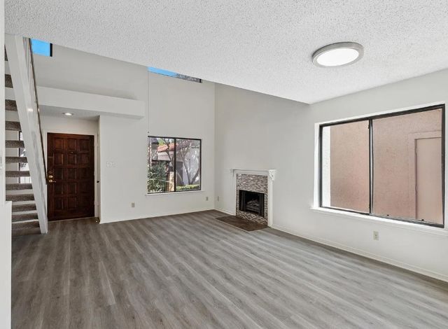 531 Ranch Trail 157, Irving, TX 75063