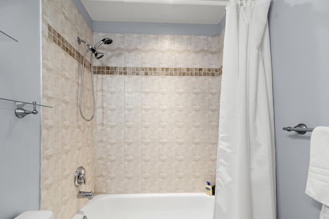 605 Flanders M, Delray Beach, FL 33484