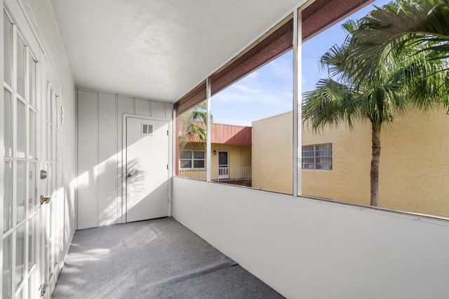 605 Flanders M, Delray Beach, FL 33484