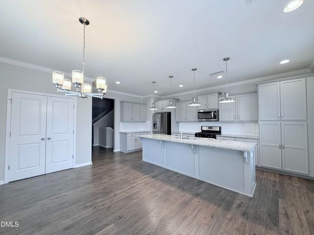 565 Grand Central Station, Apex, NC 27502