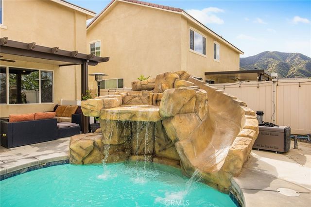 26130 Plumcot Drive, Corona, CA 92883