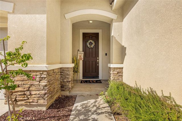 26130 Plumcot Drive, Corona, CA 92883