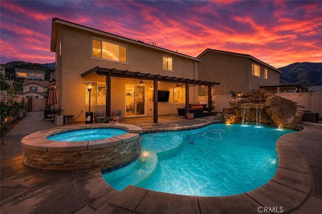26130 Plumcot Drive, Corona, CA 92883