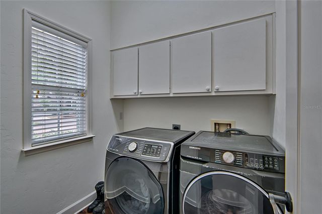 9244 SW 31ST PLACE, Gainesville, FL 32608