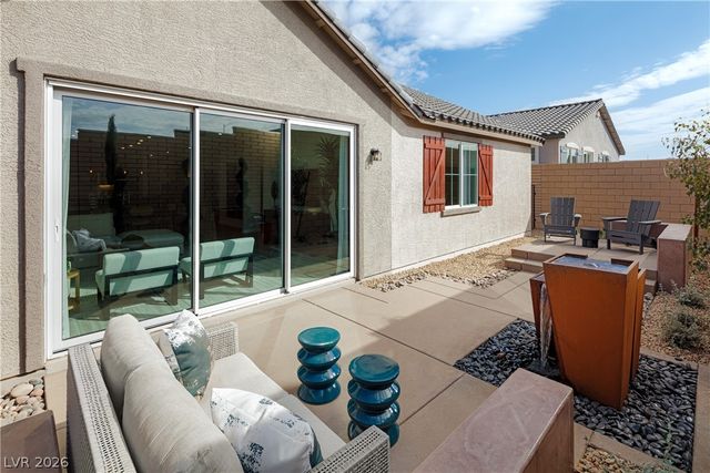 3927 Blooming Orange Avenue, Las Vegas, NV 89141