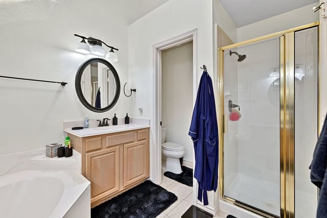 18 Equestrian Court, Mansfield, TX 76063