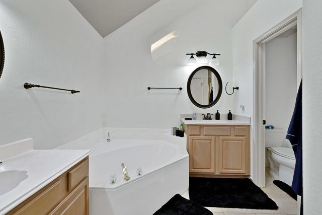 18 Equestrian Court, Mansfield, TX 76063