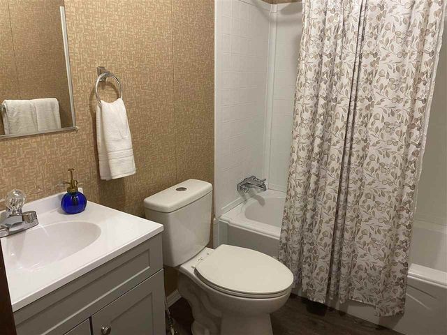 320 Lakeview Avenue, Apache, OK 73006
