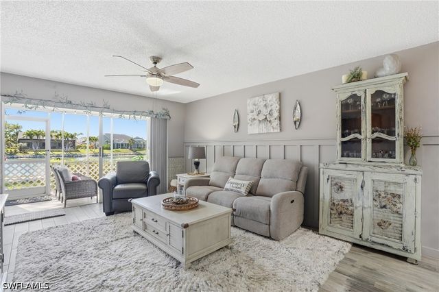 800 New Waterford DR A103, Naples, FL 34104