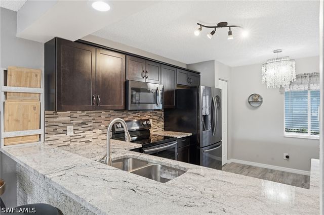 800 New Waterford DR A103, Naples, FL 34104