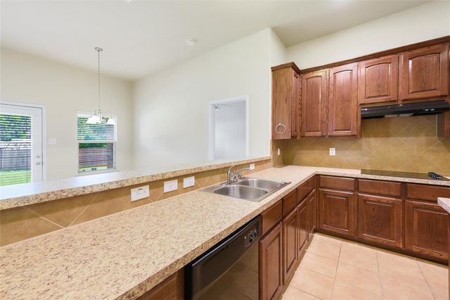 702 Ireland Way, Wylie, TX 75098