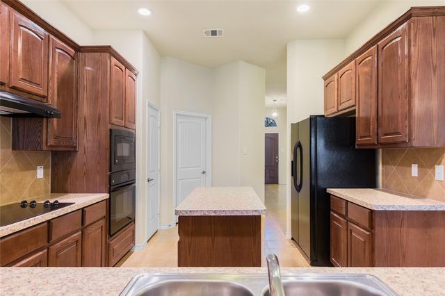 702 Ireland Way, Wylie, TX 75098