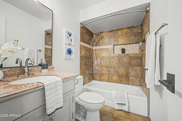 11030 N 42ND Avenue, Phoenix, AZ 85029