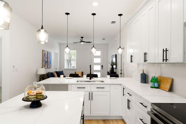 820 E 145TH AVENUE, Tampa, FL 33613