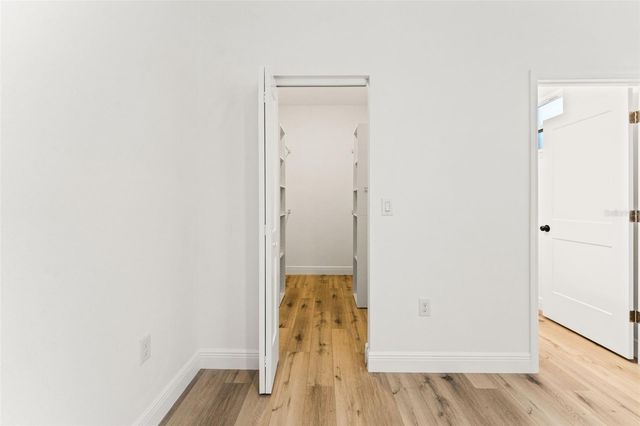 820 E 145TH AVENUE, Tampa, FL 33613