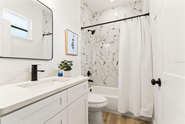 820 E 145TH AVENUE, Tampa, FL 33613