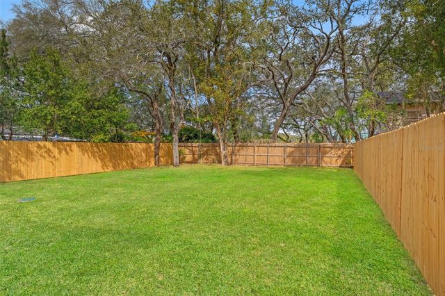 820 E 145TH AVENUE, Tampa, FL 33613