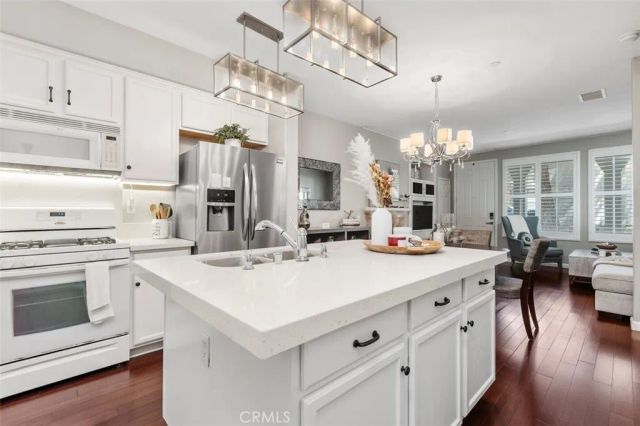 25 Platinum, Ladera Ranch, CA 92694