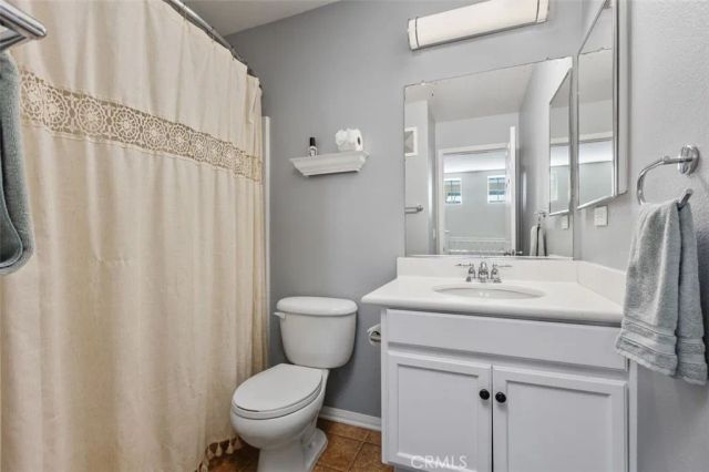 25 Platinum, Ladera Ranch, CA 92694