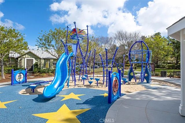 25 Platinum, Ladera Ranch, CA 92694