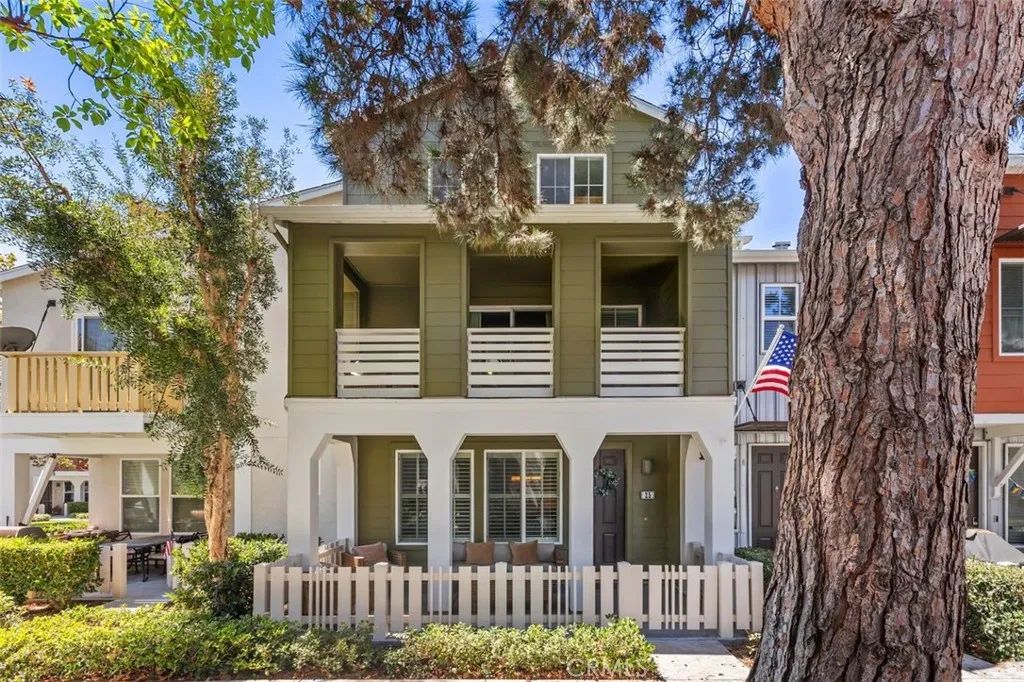 25 Platinum, Ladera Ranch, CA 92694