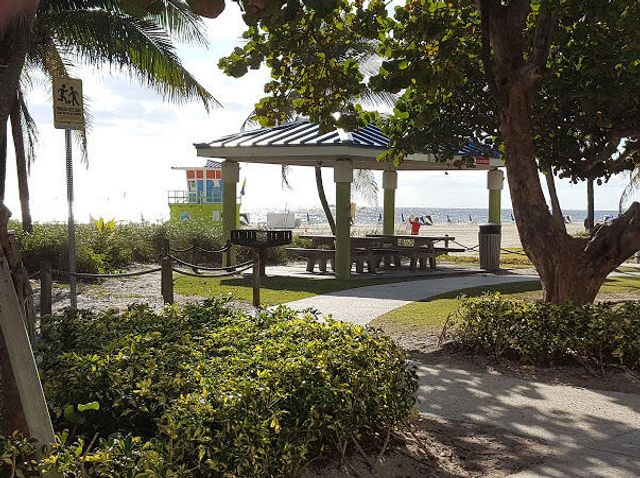111 BRINY Avenue 12-06, Pompano Beach, FL 33062