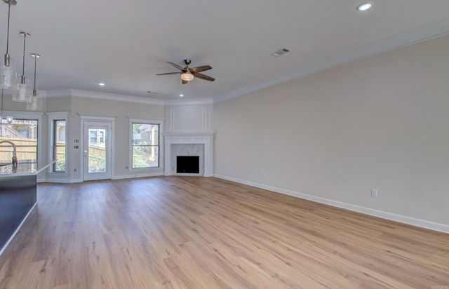 119 Crestview Drive, Maumelle, AR 72113