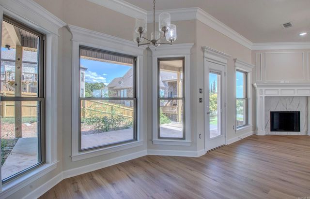 119 Crestview Drive, Maumelle, AR 72113