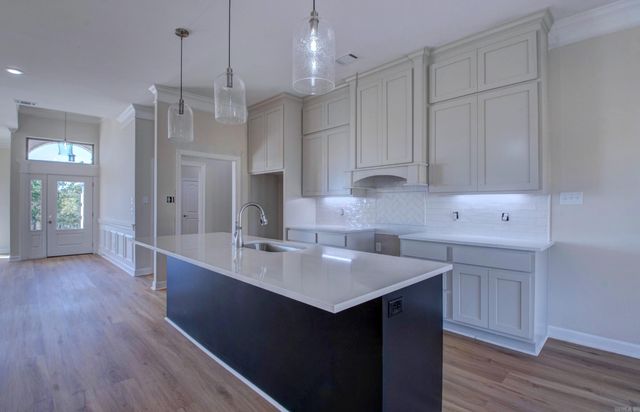 119 Crestview Drive, Maumelle, AR 72113