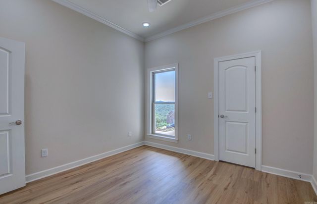 119 Crestview Drive, Maumelle, AR 72113