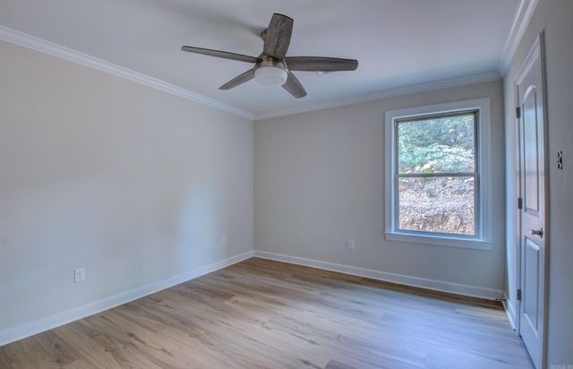 119 Crestview Drive, Maumelle, AR 72113