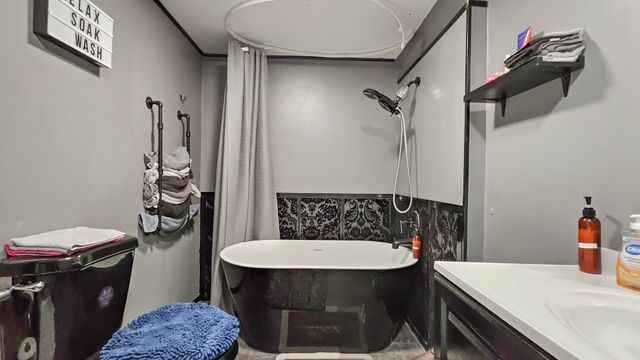 1300 Black Rd, Prospect, TN 38477