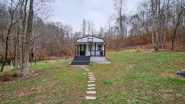 1300 Black Rd, Prospect, TN 38477