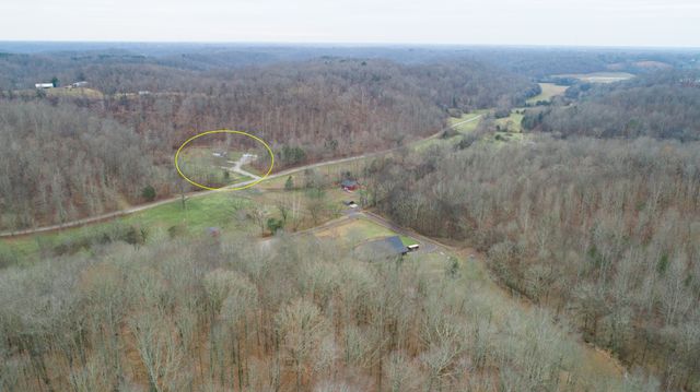 1300 Black Rd, Prospect, TN 38477