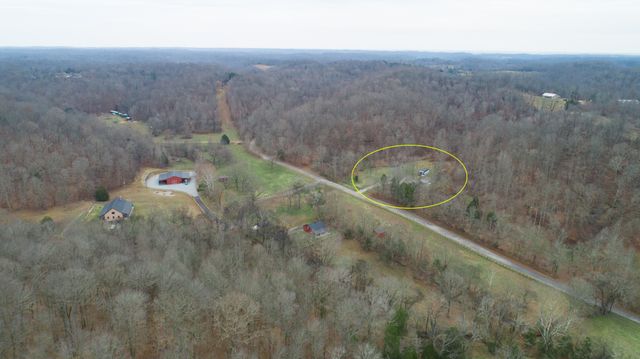 1300 Black Rd, Prospect, TN 38477