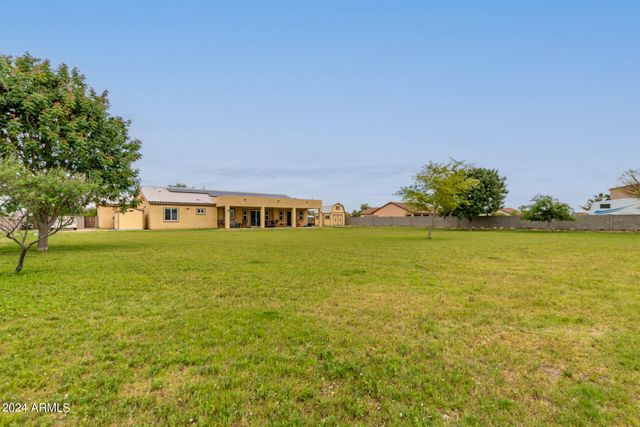 25843 W Northern Lights Way, Buckeye, AZ 85326