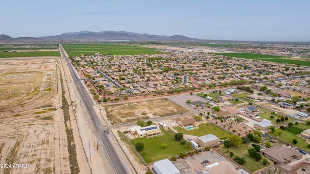 25843 W Northern Lights Way, Buckeye, AZ 85326