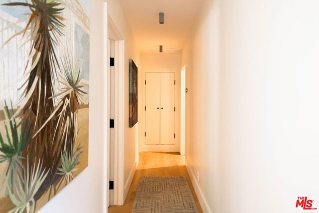 3546 Mandeville Canyon Road, Los Angeles, CA 90049